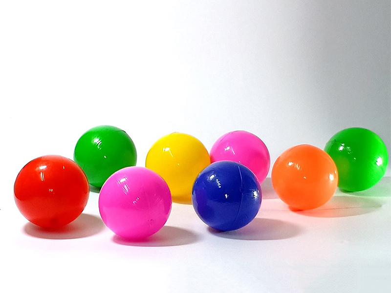 Пластиковый шар