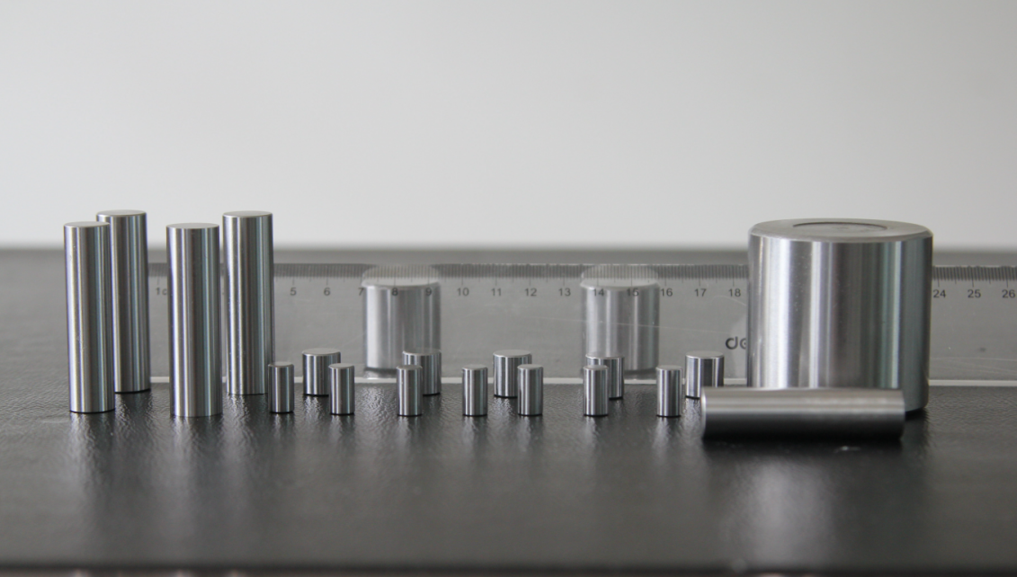 Длинный цилиндрический ролик